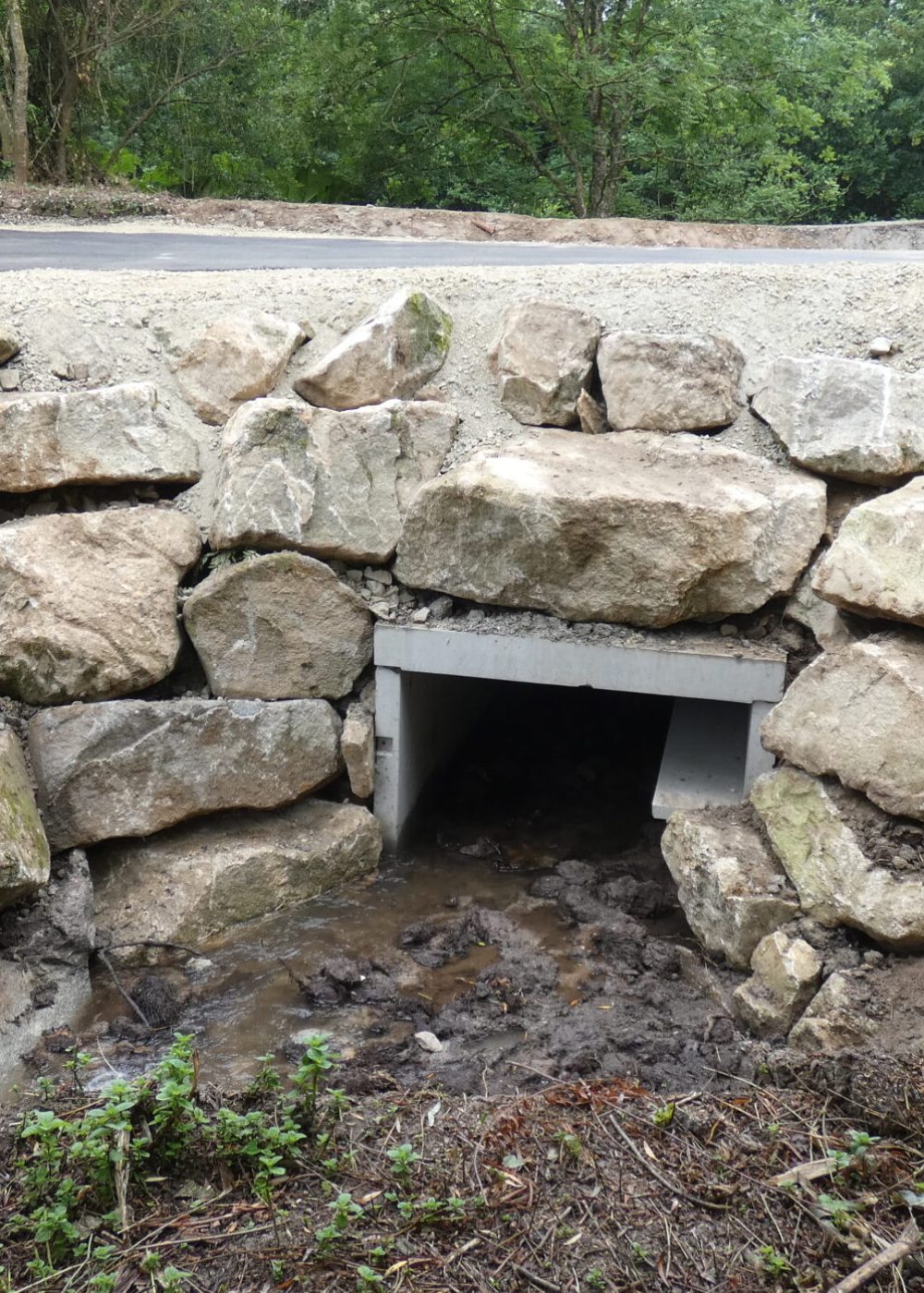 Le nouvel ouvrage sous la route du Moulin de Kerzean